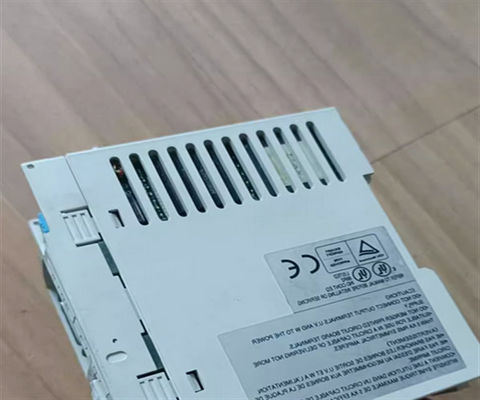 MR-J2-03BH5 AC産業Servoは三菱サーボ アンプを運転する