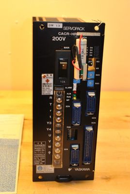 ヤスカワ CACR-HR01BAB12Y5 サーボドライブ ダイナミックレンジ 35 DB