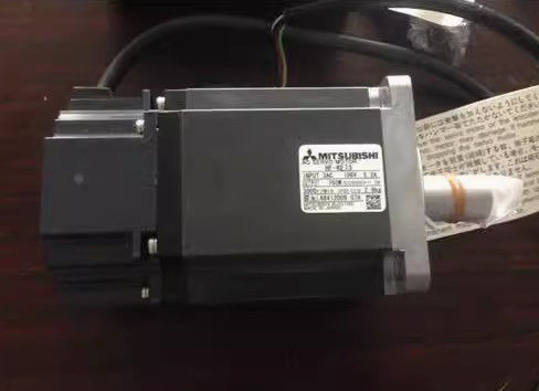 HC-SFS902産業サーボ モーター三菱2000rpm 9KW