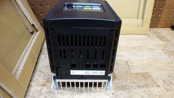 オムロン 3G3JX-A4004 産業用サーボモーター