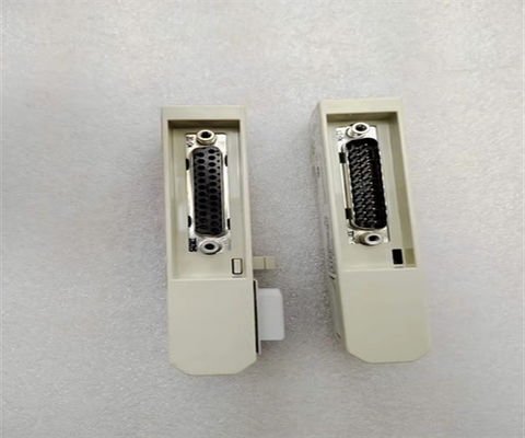 ABB TB805 3BSE008534R1 ケーブルアダプタ バス出口