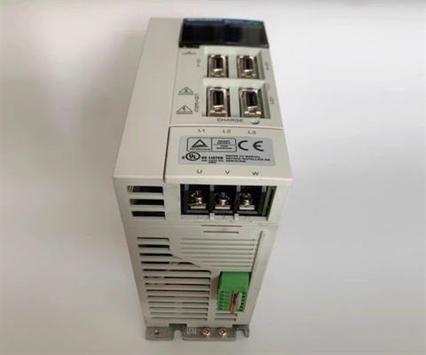 MR-J4-200B 産業用セルボモーター制御器 400W 産業自動化用