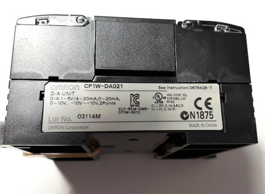 オムロン CP1W-DA021 製品高さ 90mm プログラム可能なコントローラ