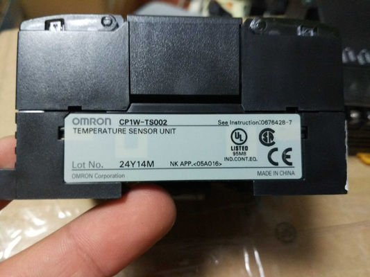 オムロン CP1W-TS002 オペレーティングフォース 11.8 N コントロールモジュール