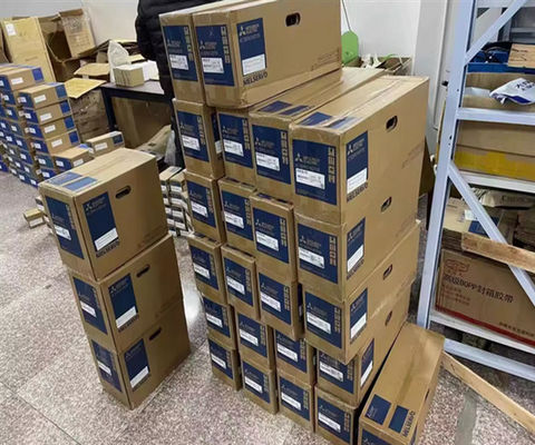三?? サーボモーター HC-UFS72 ACブラシレス回転サーボモーター