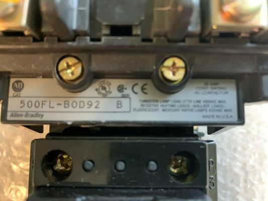 AB 500FL-BOD92 自動化システム用の制限スイッチ 10A AC 防爆