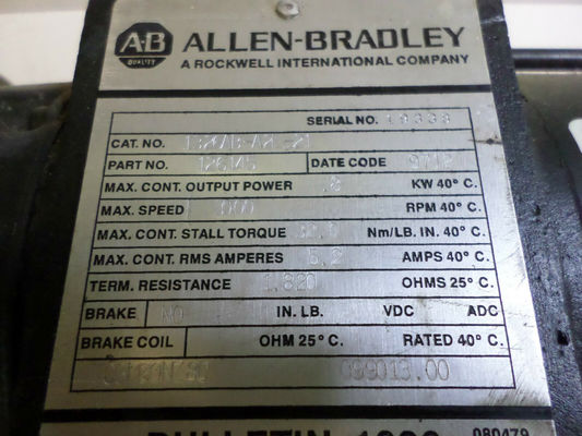 AB 1326AB-A2E-21 SERV MTR, 32-IN-LB, 3K-RPM, IEC METRIC 体重25.90ポンド