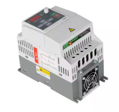 EMERSON インバーターCTドライブ EV800-2S0002G 単相 220VAC 0.2KW