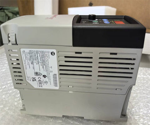 22B-D1P4N104 パワーフレックス 40 ACドライブ 380V 0.4KW VDFインバータードライブ