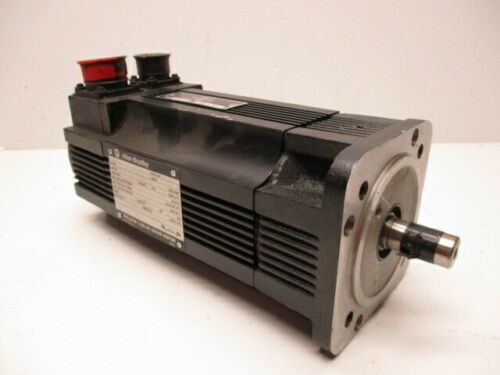 1326AB-B4100-21-K4 トークプラスシリーズ パーソナライズ可能な 1391-DES AC サーボドライブ用のサーボモーター