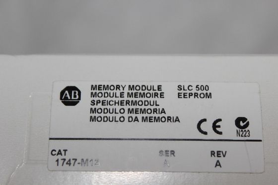 AB 1747-M13 モジュラー・シャシと電源