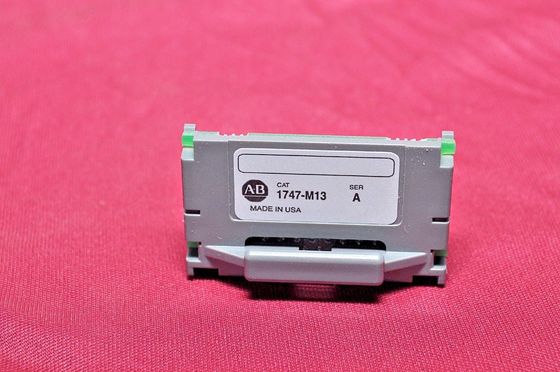 AB 1747-M13 モジュラー・シャシと電源
