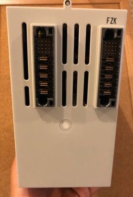 ALLEN-BRADLEY 2093-AC05-MP1 キネティックス 2000 統合軸モジュールと軸モジュール