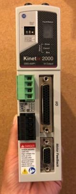 ALLEN-BRADLEY 2093-AC05-MP1 キネティックス 2000 統合軸モジュールと軸モジュール