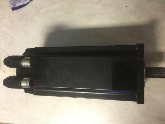 アレン・ブラッドリー MPL-B1304E-SJ74AA MPMシリーズ MPM 480V AC回転サーボモーター