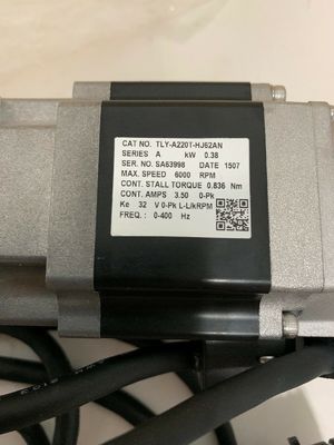 アレン・ブラッドリー TLY-A220T-HJ62AN TL-シリーズ TLY 240V AC回転サーボモーター