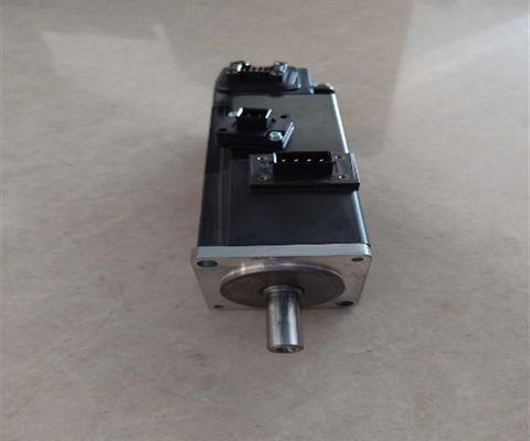 三?? サーボモーター HF-KP13B ACブラシレス回転サーボモーター