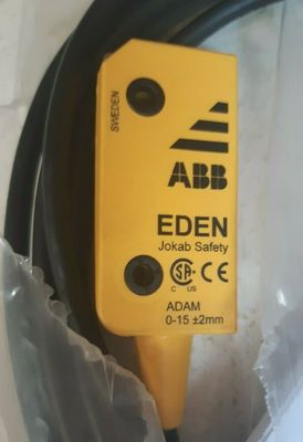 ABB 2TLA020051R0200 補助コンタクトコア S200シリーズ断路器