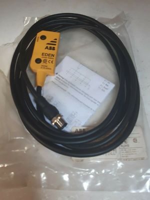 ABB 2TLA020051R0200 補助コンタクトコア S200シリーズ断路器