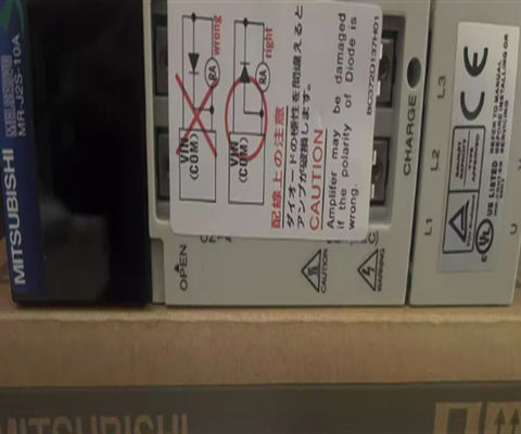 三?? サーボアンプ MR-J2S-700A リレーコンタクトタイプ
