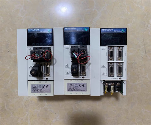 MR-J2S-40A - サーボアンプ - MITSUBISHI オートマティックモータータイプ認識