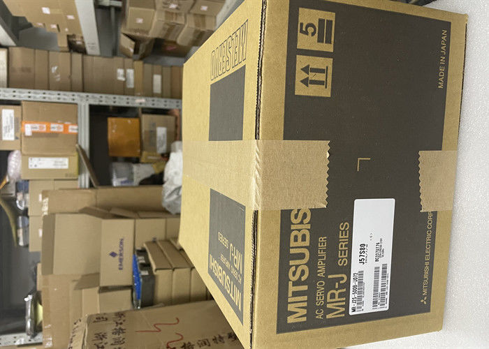 MR-J2S-500B 5Kw AC三菱サーボ アンプ3段階200から230VAC 50/60Hz