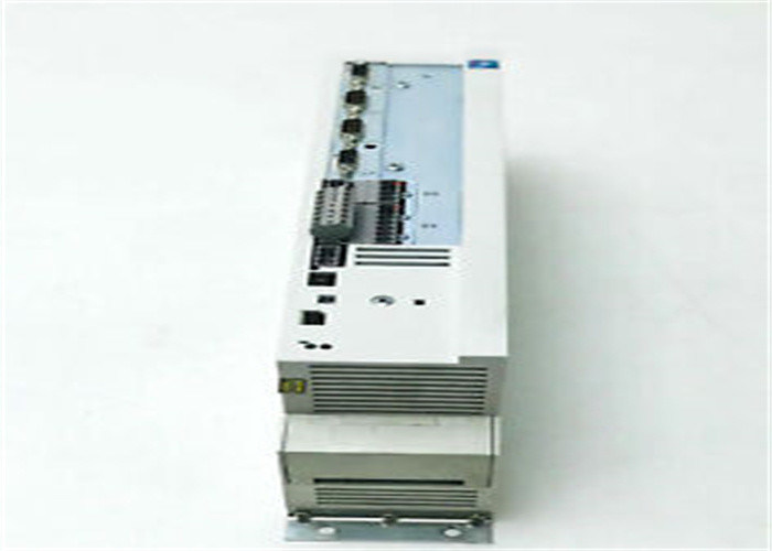 Lenze EVS9323-CSV003のサーボ コントローラー9300のシリーズ400/480 VAC 1.5 KW （2 HP）