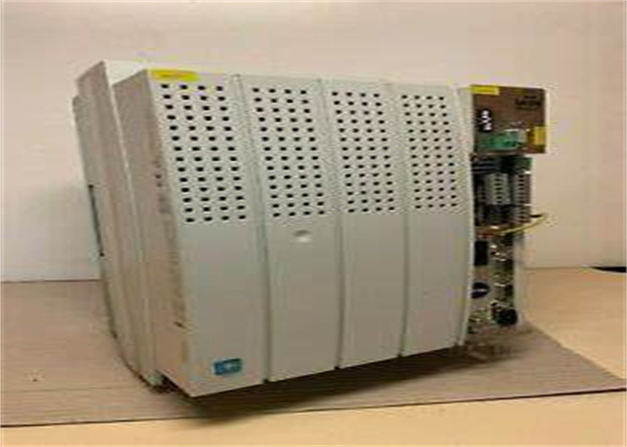 Lenze EVS9328-EPのサーボ コントローラー9300のシリーズ400/480 VAC 22-30 KW （29.5-40.2 HP）