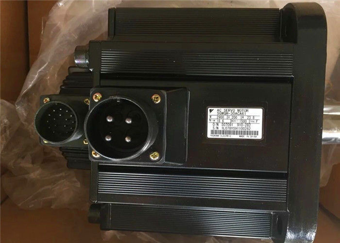 産業サーボ モーターYaskawa 18.6N.m 23.8A 200V ACサーボ モーターSGMGH-30ACA6C