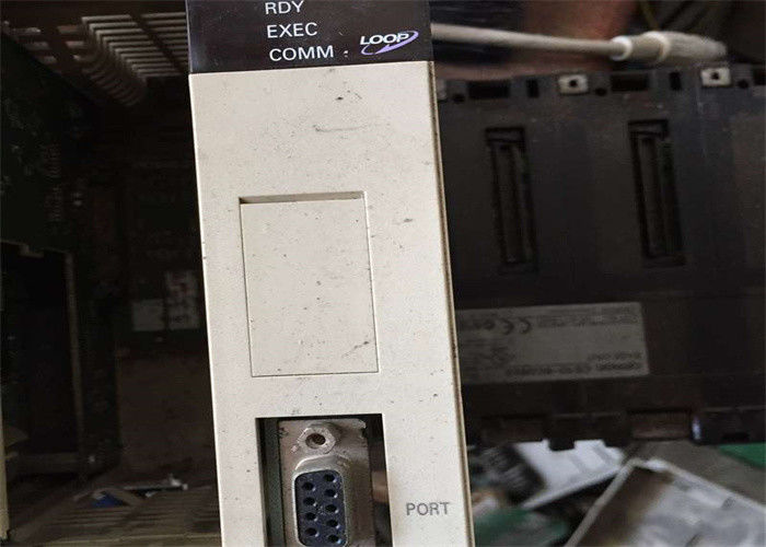 Omron CS1W-LCB05 PROC.LOOP CNTRL BRD 500 F.B. PLC Programmableのの論理のコントローラー