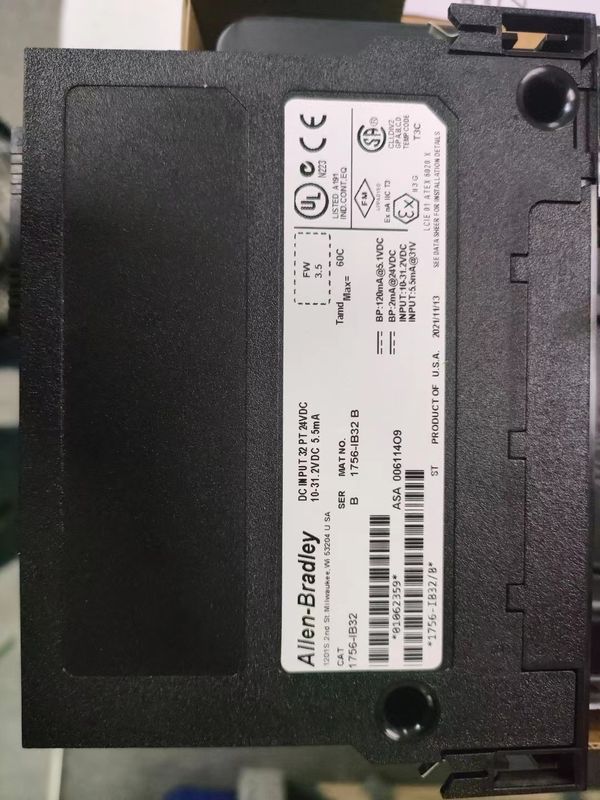 AB 1746-NO8V 5V dcの20 mA 24V dcの160 mA 16ビットの320 µV/count