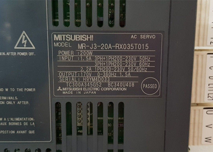 200W三菱MR-J3-20A-RX035T015 ACサーボ アンプ1.5A産業ドライブは170Vを出力した
