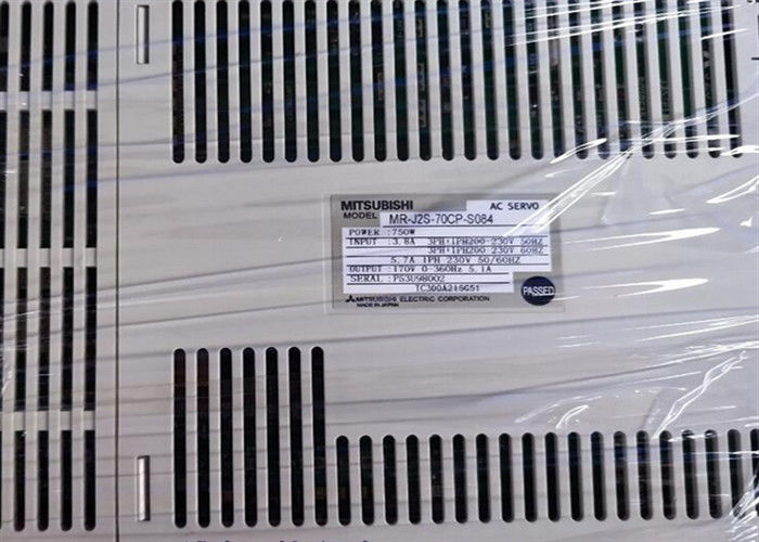 MR-J2S-70CP-S084三菱の産業Servoは3PH 200-230VAC 50/60HZ 750Wを運転する