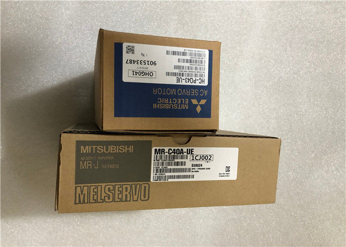新しいモーターHC-PQ43-UE 4.5AMP 230Vを搭載する三菱400W産業サーボ ドライブMR-C40A-UE