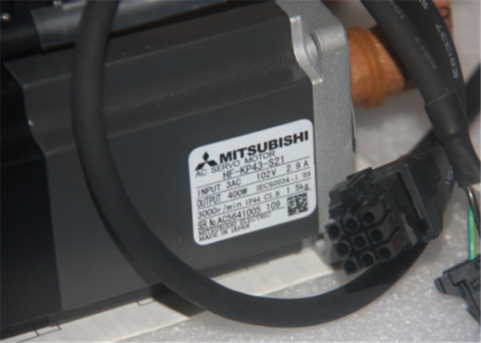 三菱在庫で新しい産業400W ACサーボ モーターHF-KP43-S21 102V速度3000RPM