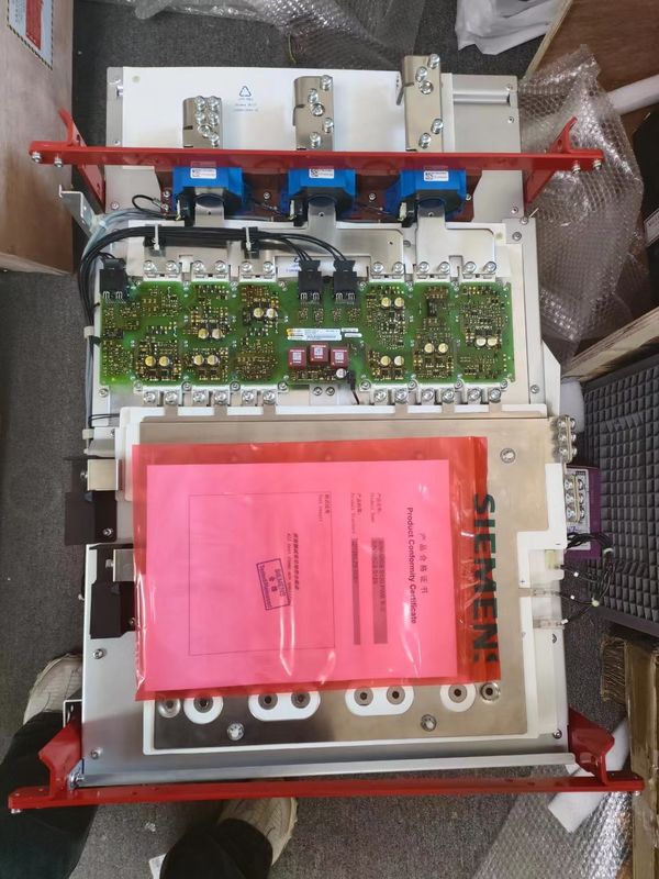 Siemens 6SL3352-1AE35-0AA1 510-750 V DCの490 Aモーター モジュールは3段階モジュールを塗った