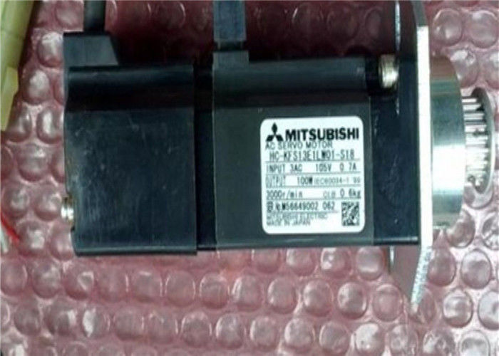 新しい三菱100W産業サーボ モーターHC-KFS13E1LW01-S18 3AC 105V 0.7A