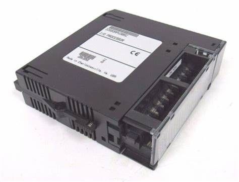GE IC693CPU341 GMC および GCM+ オプション モジュール 90-30 シリーズ +5 VDC 定格電源