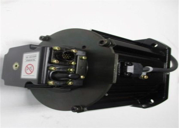 SGMRS-12A2B-YR11 Yaskawaのサーボ モーターACシグマS-AXIS InsF 2000r/min 5.49N.m 200VAC