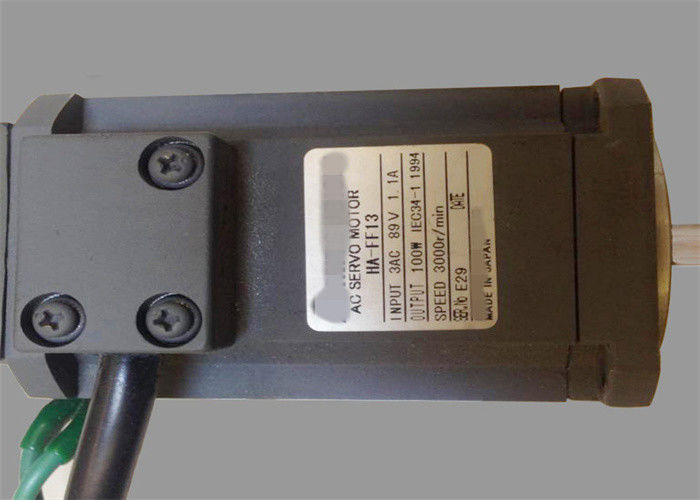 ミツビシ 100W AC SERVO MOTOR HA-FF13 インプット 3AC 89V 1.1A ストック新品