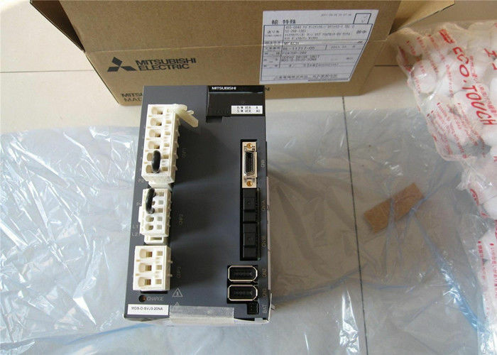 Mitsubishi MELDAS 2.0KW 3PH サーボモータードライバー MDS-D-SVJ3-20NA 変数周波数ドライブ
