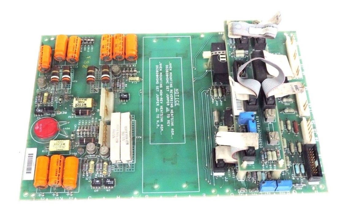 GE エキサイテーション パワーボード DS3800DEPB 10ピンの接続器を持つ120ピンのリボンケーブル