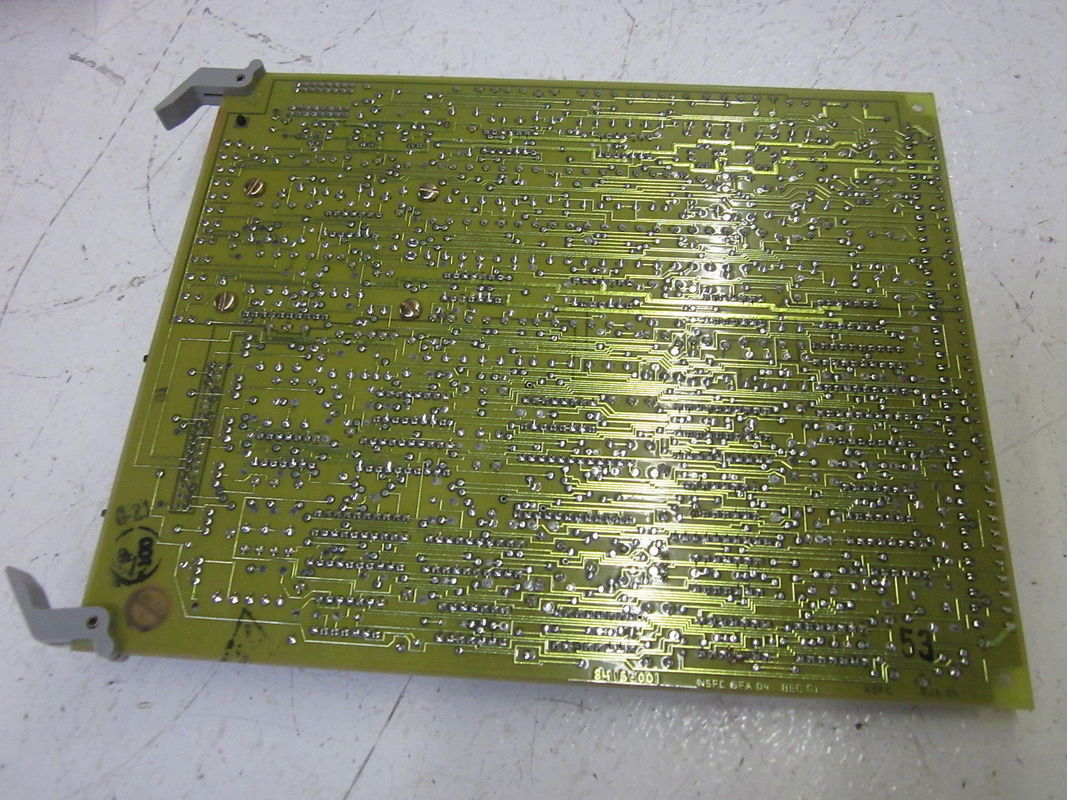 DS3800NSFC GE 入力隔離板 駆動内部の螺栓付きボードを設置する