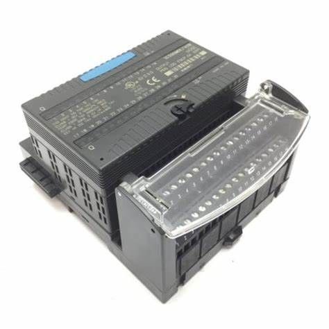 GE IC200MDL742 24ボルト DC Versamax ポジティブ・ロジック出力モジュール 2つのグループで 16 個の離散出力