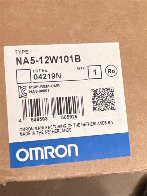 OMRON NA5-12W101B-V1タッチ画面 HMI 12.1インチ幅の画面 TFT LCD 24ビット色 1280x800解像度