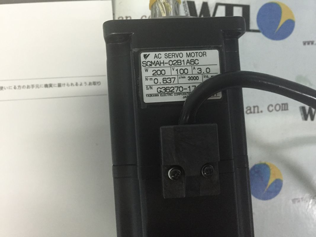 ヤスカワAC工業サーボモーター SGMAH-02B1A6C 200W 200V 全新
