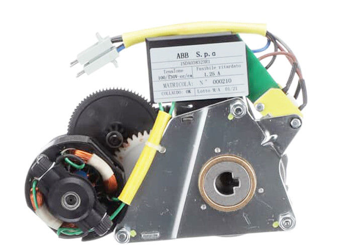 1SDA038323R1 ギア付きモーター装置 100/130V E1/6-T8 Tmax用のアクセサリー