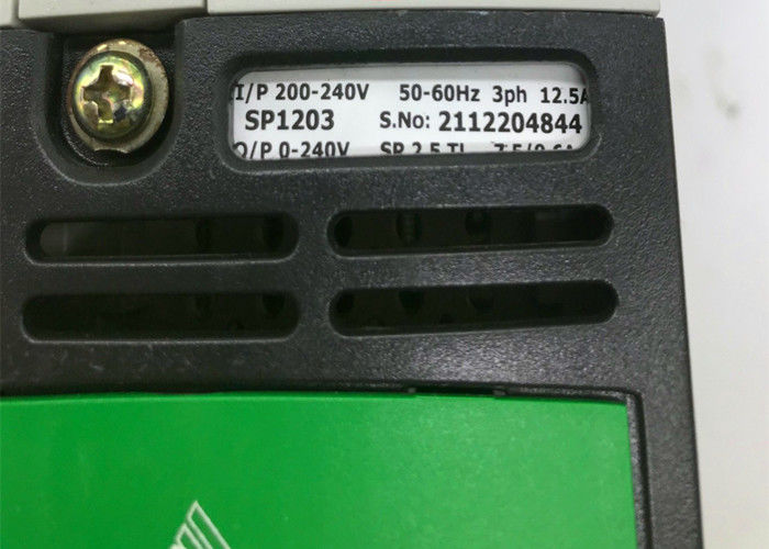 NIDEC EMERSON ACドライブ SP1203 コントロールテクニック UNIDRIVE SP2.5TL 200-240V 9.6A 3hp NEW