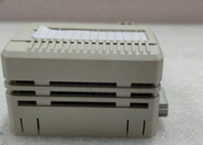 ABB DO801 3BSE020510R1 16チャネルを持つS800 IOのためのデジタルIOモジュール