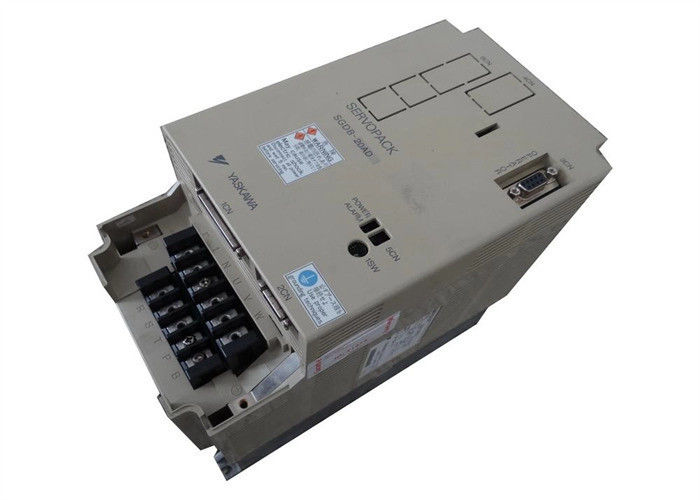 全新 ヤスカワ AC サーボドライブ SGDB-20VN オリジナル 新品 箱入